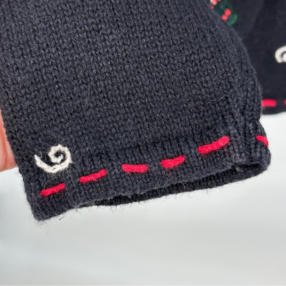 Women’s Vintage Petite Large Black Red Green Beaded Ugly Christmas Sweater - Picture 8 of 11